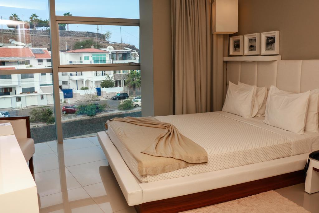 Hotel Vip ปรายา ภายนอก รูปภาพ